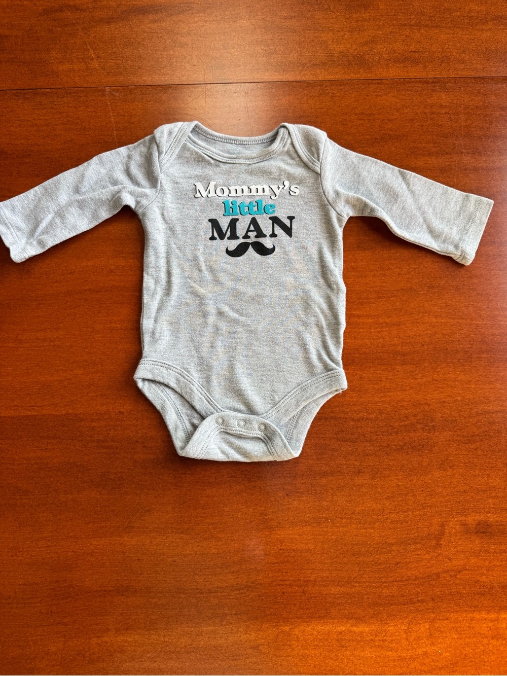 Faded Glory Baby Boy 0-3M Gray Mommy’s Little Man Mustache Long Sleeve Bodysuit